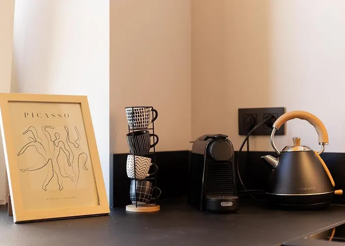 Apartment Picasso 3 Chic And Comfort 6 People- Attic Apartment, Offices Vallauris