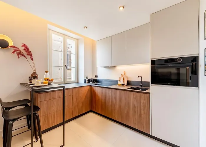 Picasso 3 Chic And Comfort 6 People- Attic Apartment, Offices * Vallauris